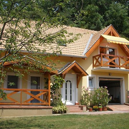 Mirtill Apartmanház Hévíz Exterior foto